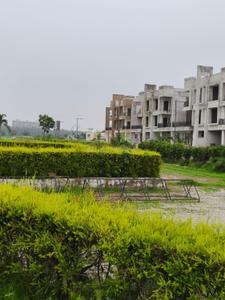 Image of 100 Sq.ft Residential Plot / Land for sale in Supertech Golf Country, Yeida, Greater Noida for Rs. 7000000