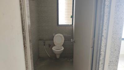 Bathroom Image of 775 Sq.ft 1.5 BHK Apartment / Flat for sale in Sun Rising Homes, Gota Ahmedabad for Rs. 4200000