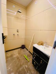 Image of 2850 Sq.ft 3 BHK Apartment / Flat for rent in Uttam Nagar, New Delhi for Rs. 24999