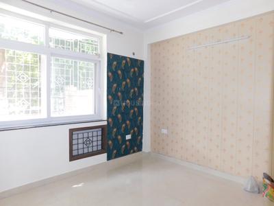 Bedroom Image of 2000 Sq.ft 2.5 BHK Independent House for rent in Omicron II Greater Noida for Rs. 27000