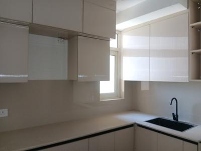 Kitchen Image of 1100 Sq.ft 3 BHK Apartment / Flat for sale in Sector 108 Gurgaon for Rs. 8200000