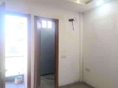 Bedroom Image of 800 Sq.ft 2 BHK Builder Floor for sale in Rohini Sector 28 New Delhi for Rs. 7200000