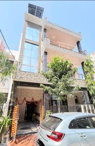 Image of 1260 Sq.ft 3 BHK Independent House for rent in Rukmani Vihar, Vrindavan for Rs. 20000