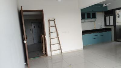 Living Room Image of 2025 Sq.ft 3 BHK Apartment / Flat for rent in Meera Bellevue, Raysan Gandhinagar for Rs. 26000