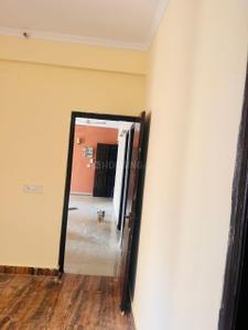 Bedroom Image of 1200 Sq.ft 2 BHK Apartment / Flat for sale in Mahagun Mascot, Crossings Republik Ghaziabad for Rs. 8300000