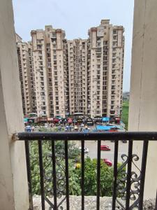 Balcony Image of 1000 Sq.ft 2 BHK Apartment / Flat for sale in Amrapali Silicon City, Sector 76 Noida for Rs. 10400000