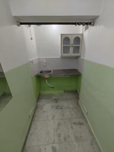 Kitchen Image of 400 Sq.ft 1 BHK Studio for rent in Arun Vihar, Sector 37 Noida for Rs. 22000