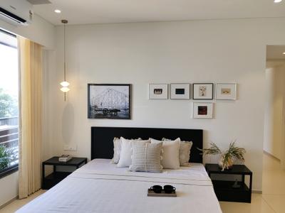 Bedroom Image of 3500 Sq.ft 4 BHK Apartment / Flat for rent in Goyal Riviera Antilla, Prahlad Nagar Ahmedabad for Rs. 150000
