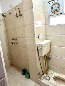 Image of 2640 Sq.ft 4.5 BHK Apartment / Flat for sale in Beverly Park Apartments, Sector 22 Dwarka, New Delhi for Rs. 57900000