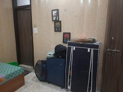 Bedroom Image of 800 Sq.ft 2 BHK Builder Floor for rent in Mayur Vihar Phase 1 New Delhi for Rs. 24000