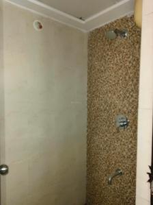 Common Bathroom Image of 720 Sq.ft 1 BHK Apartment / Flat for rent in Lodha Lakeshore Greens, Palava Phase 2 Thane for Rs. 12000
