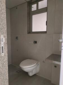 Common Bathroom Image of 1000 Sq.ft 2 BHK Apartment / Flat for sale in Gurukrupa Marina Enclave Wing J K L Phase I, Malad West Mumbai for Rs. 19000000
