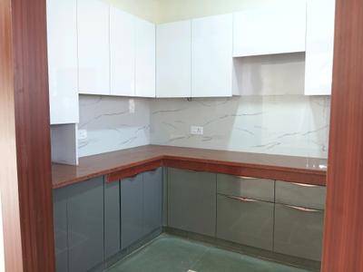Kitchen Image of 1950 Sq.ft 3 BHK Apartment / Flat for sale in Sector 9 Gurgaon for Rs. 16500000