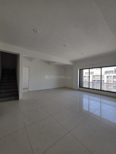 Swati Parkside Main Image 1