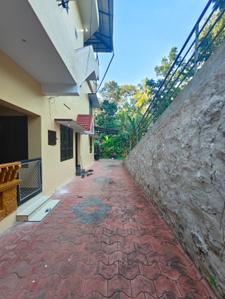 Image of 1000 Sq.ft 3 BHK Builder Floor for rent in Neyyattinkara, Thiruvananthapuram for Rs. 12000