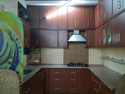 Kitchen Image of 1125 Sq.ft 3 BHK Builder Floor for sale in Paschim Vihar New Delhi for Rs. 18500000