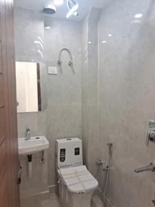 Common Bathroom Image of 540 Sq.ft 2 BHK Builder Floor for rent in Dwarka Mor New Delhi for Rs. 20000