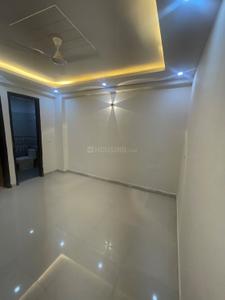 Hall Image of 600 Sq.ft 2 BHK Apartment / Flat for rent in Sector 73 Noida for Rs. 21000