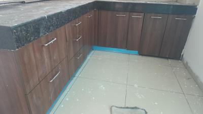 Kitchen Image of 800 Sq.ft 2 BHK Apartment / Flat for rent in UCHDPL Wave Executive Floors G, Wave City Ghaziabad for Rs. 19000