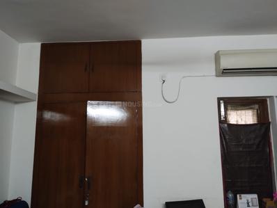Bedroom Image of 900 Sq.ft 2 BHK Apartment / Flat for sale in Lajpat Nagar New Delhi for Rs. 21000000