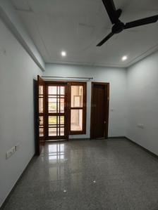 Bedroom Image of 1750 Sq.ft 3 BHK Builder Floor for rent in Sector 122 Noida for Rs. 36000