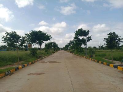 Image of 100 Sq.ft Residential Plot / Land for sale in Isnapur, Sangareddy for Rs. 999997