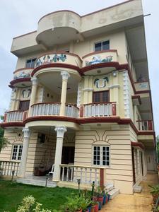 5 BHK Independent House