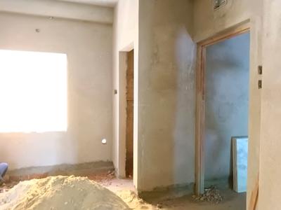 Living Room Image of 750 Sq.ft 2 BHK Apartment / Flat for sale in Aurobindo Park Kolkata for Rs. 3375000