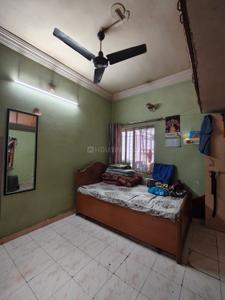 Bedroom Image of 900 Sq.ft 2 BHK Apartment / Flat for sale in Maninagar Ahmedabad for Rs. 4800000