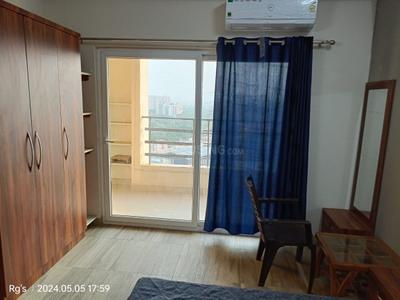 Bedroom Image of 450 Sq.ft 1 RK Apartment / Flat for rent in Paramount Pine And Oak Studio, Surajpur Greater Noida for Rs. 16500