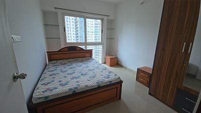 Bedroom Image of 1238 Sq.ft 2 BHK Apartment / Flat for sale in Amanora Aspire Towers, Hadapsar Pune for Rs. 15500000