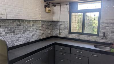 Kitchen Image of 1000 Sq.ft 2 BHK Apartment / Flat for rent in Chembur Mumbai for Rs. 50000