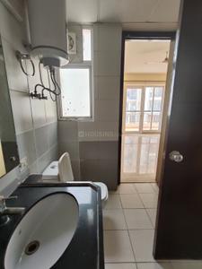 Bathroom Image of 3125 Sq.ft 4 BHK Apartment / Flat for sale in Bestech Park View Spa, Sector 47 Gurgaon for Rs. 78100000