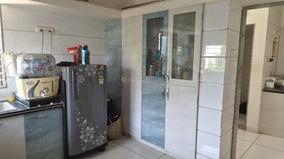 Kitchen Image of 1100 Sq.ft 2 BHK Builder Floor for rent in Kaliyabid Bhavnagar for Rs. 15000