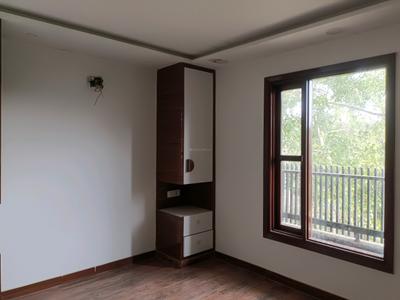 Bedroom Image of 1250 Sq.ft 3 BHK Builder Floor for sale in Sector 20 Rohini New Delhi for Rs. 8500000