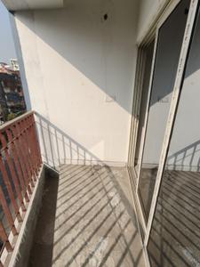 Balcony Image of 990 Sq.ft 2 BHK Apartment / Flat for sale in Tollygunge Kolkata for Rs. 5000000
