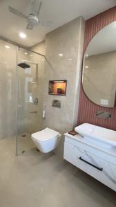 Image of 2025 Sq.ft 3 BHK Builder Floor for sale in BPTP Amstoria , Sector 102, Gurgaon for Rs. 33000000