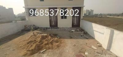 Balcony Image of 2000 Sq.ft 6 BHK Independent House for sale in Changurabhata Raipur for Rs. 8000000