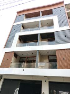 Building Image of 720 Sq.ft 2 BHK Builder Floor for sale in Pochanpur Colony New Delhi for Rs. 7500000