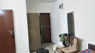 Bedroom Image of 1000 Sq.ft 3 BHK Builder Floor for rent in Gautam Nagar New Delhi for Rs. 60000