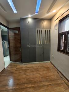 Bedroom Image of 815 Sq.ft 3 BHK Builder Floor for rent in Sector 4 Rohini New Delhi for Rs. 30000
