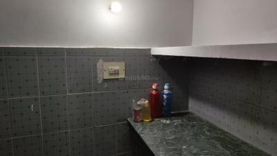 Kitchen Image of 800 Sq.ft 3 BHK Builder Floor for rent in Alambagh Lucknow for Rs. 6800
