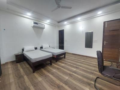 Hall Image of Urbanroomz Girls PG Nearby Unitech CyberPark in Sector 46, Gurgaon