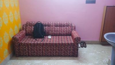 Living Room Image of 825 Sq.ft 2 BHK Apartment / Flat for sale in Dhakuria Kolkata for Rs. 3600000