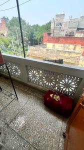 Balcony Image of 550 Sq.ft 1 BHK Builder Floor for rent in Malka Ganj New Delhi for Rs. 22000