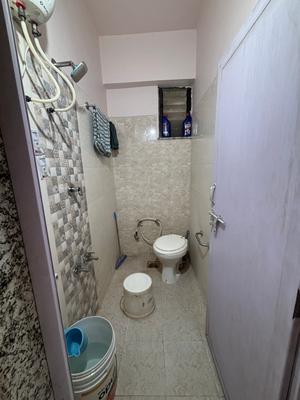 Bathroom Image of 1422 Sq.ft 3 BHK Apartment / Flat for sale in Atithi Ashray, Vatva Ahmedabad for Rs. 3650000