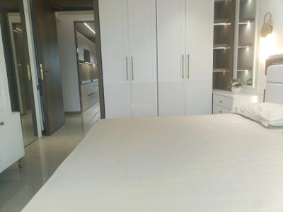 Bedroom Image of 3000 Sq.ft 4 BHK Apartment / Flat for sale in Arham Satyam Valencia, Kharghar Navi Mumbai for Rs. 50000000
