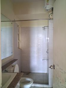 Common Bathroom Image of 1609 Sq.ft 3 BHK Apartment / Flat for rent in DLF Capital Greens Phase 1 And 2, Karampura New Delhi for Rs. 71000
