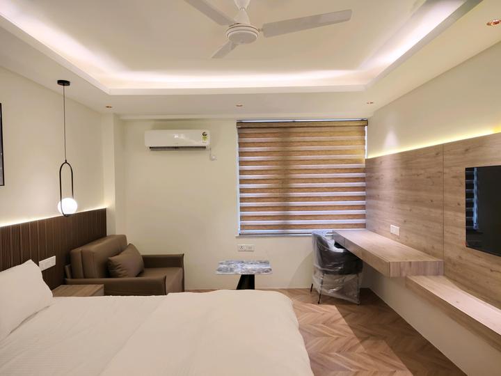 Sunrise Suntwilight Recreational Phase 1 Main Image 1