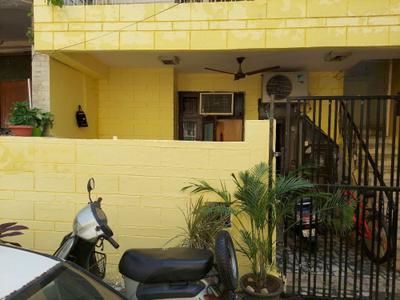 Image of 1125 Sq.ft 2 BHK Builder Floor for sale in Preet Vihar, New Delhi for Rs. 14000000